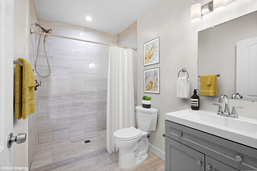 More Photos Of 9027 Lindley Ave, Northridge Apartments For Sale