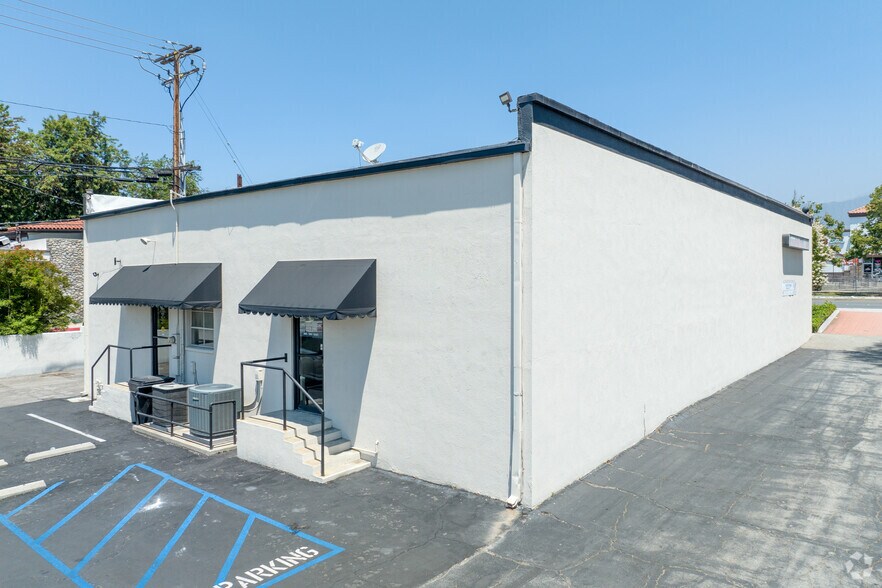 More Photos Of 60 E Foothill Blvd, Upland Storefront Retail Office For Sale