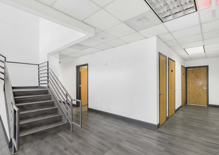 More Photos Of 2855 NW 75th Ave, Miami Warehouse For Sale