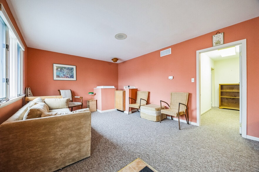More Photos Of 1 N Valley Ave, Vineland Office Residential For Sale