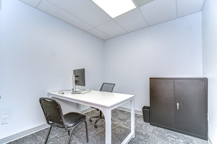 More Photos Of 10770 N 46th, Tampa Medical For Lease