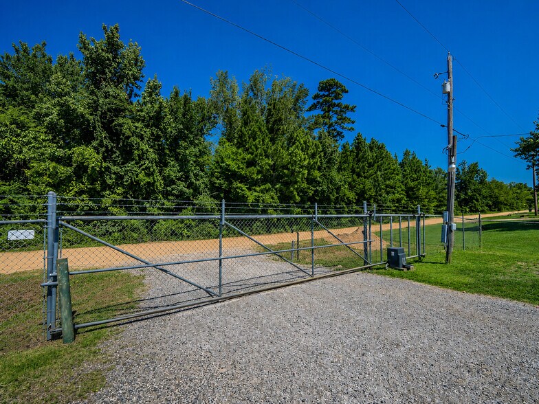 More Photos Of 9751 Texas 149, Longview, TX 75603, USA, Longview Warehouse For Sale