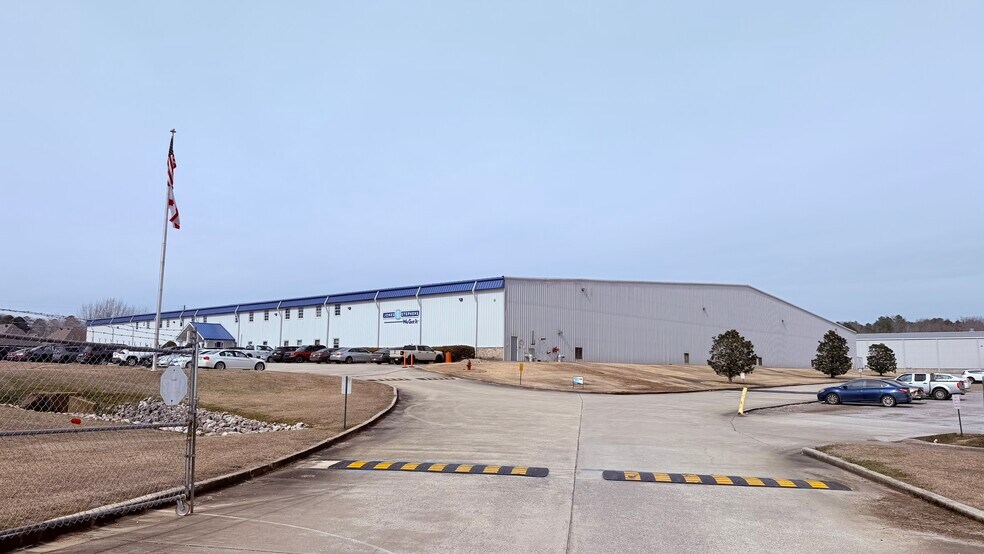 More Photos Of 3249 Moody Pky, Moody Warehouse For Lease