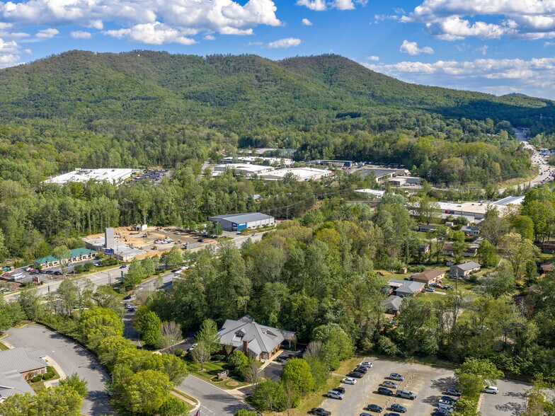 More Photos Of 4 Medical Park Dr, Asheville Medical For Sale