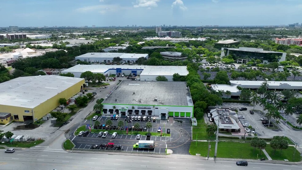 Primary Photo Of 6500 N Powerline Rd, Fort Lauderdale Warehouse For Lease