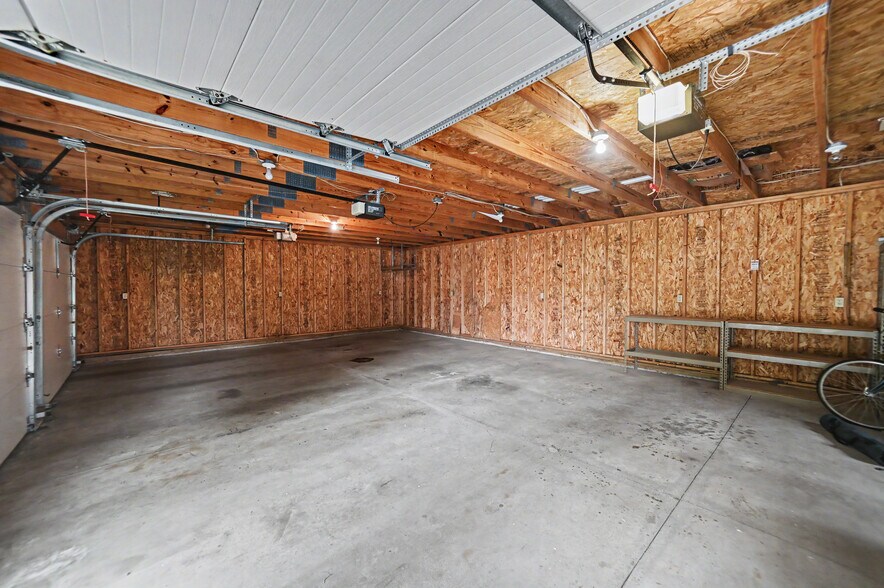 More Photos Of 743 1/2 Harding Way W, Galion Office Residential For Sale