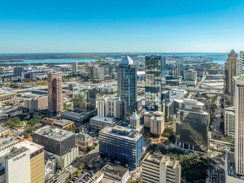 More Photos Of 412 E Madison St, Tampa Office For Sale