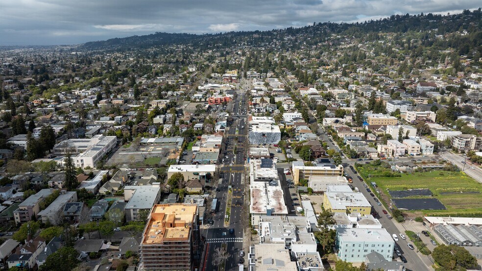 More Photos Of 1709 Shattuck Ave, Berkeley Apartments For Sale