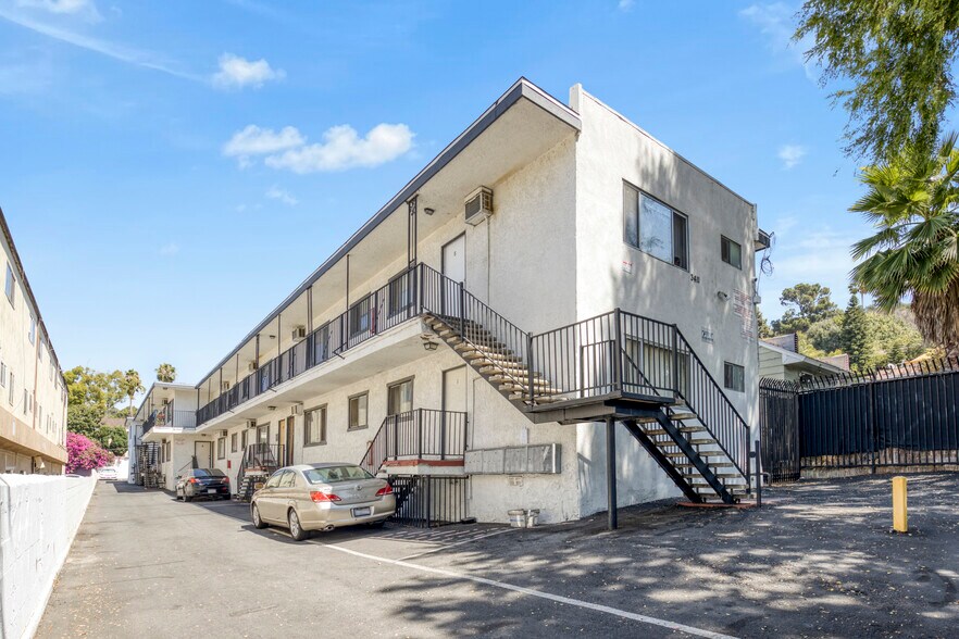 More Photos Of 3407-3411 Drew St, Los Angeles Apartments For Sale
