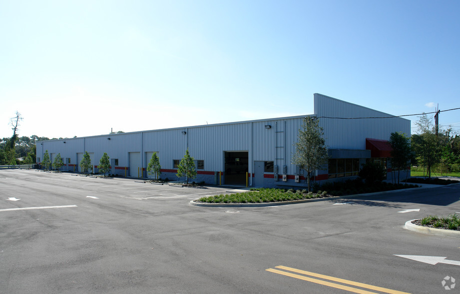 Primary Photo Of 495 S Shell Rd, Debary Warehouse For Lease