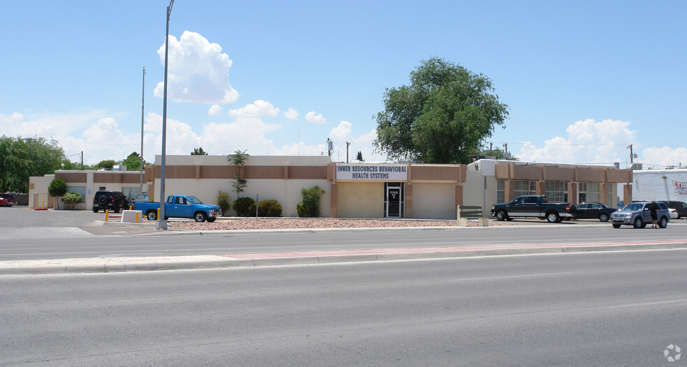 Primary Photo Of 7722 North Loop Dr, El Paso Specialty For Lease