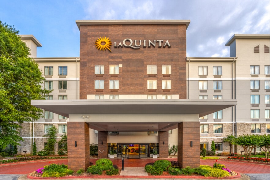 Primary Photo Of 1200 Virginia Ave, Atlanta Hotel For Sale
