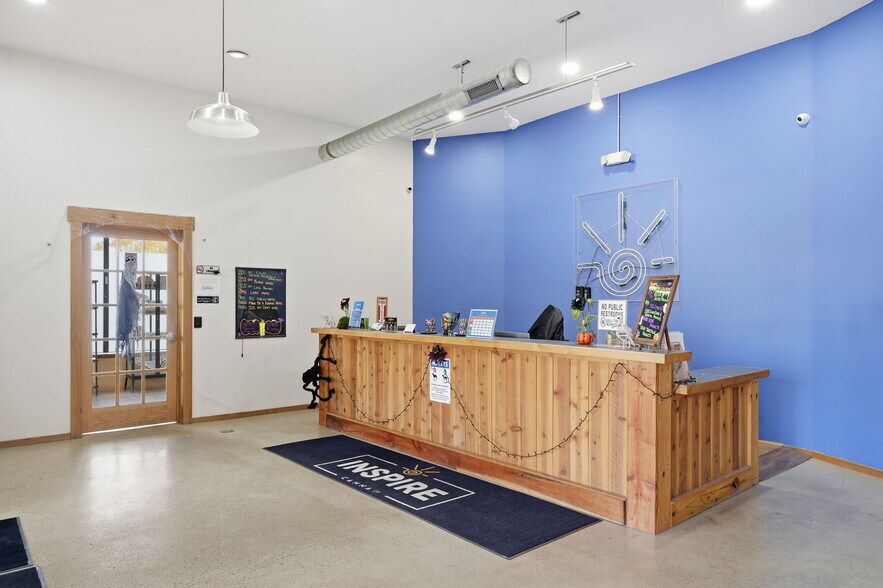 More Photos Of 4086 Davison Rd, Burton Freestanding For Sale