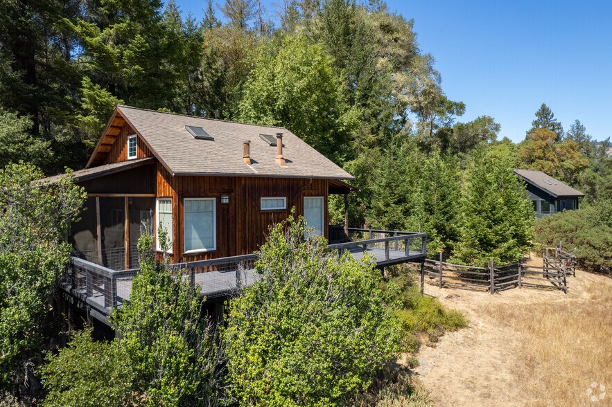 More Photos Of 18501 Van Zandt Resort Rd, Philo Lodge Meeting Hall For Sale