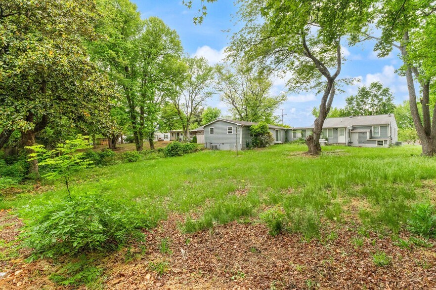 More Photos Of 17423 Wilson St, Dumfries Multifamily For Sale
