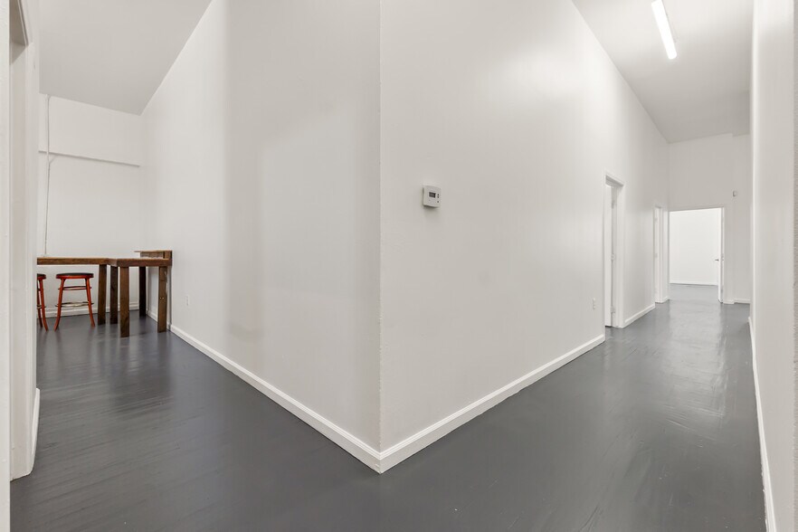 More Photos Of 1101-1125 S La Brea Ave, Inglewood Storefront Retail Office For Lease