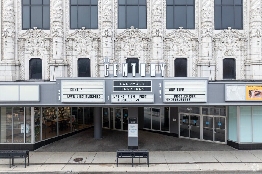 More Photos Of 2828 N Clark St, Chicago Unknown For Lease