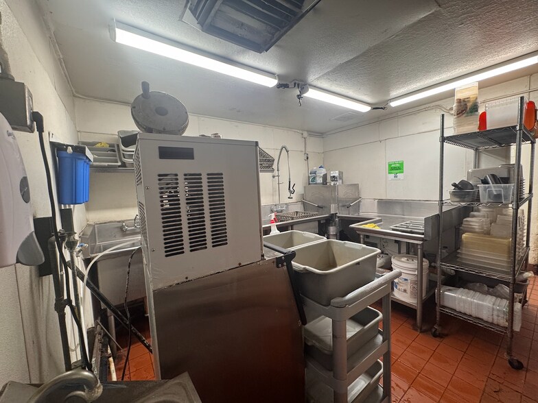 More Photos Of 501 N Arizona Ave, Chandler Restaurant For Sale