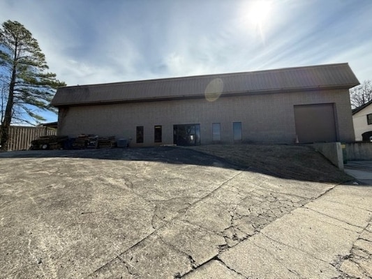 More Photos Of 1675 NW Old 41 Hwy, Marietta Industrial For Sale