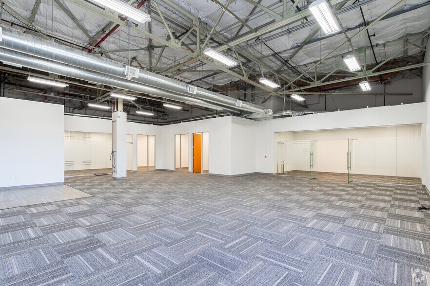 More Photos Of 1933 Davis St, San Leandro Unknown For Lease