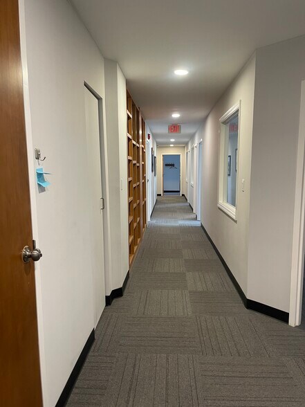 More Photos Of 171-175 Orange St, New Haven Office Residential For Lease