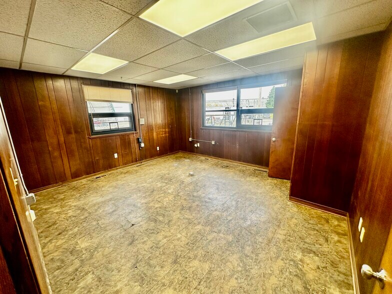 More Photos Of 3470 Gilchrist Rd, Mogadore Warehouse For Sale