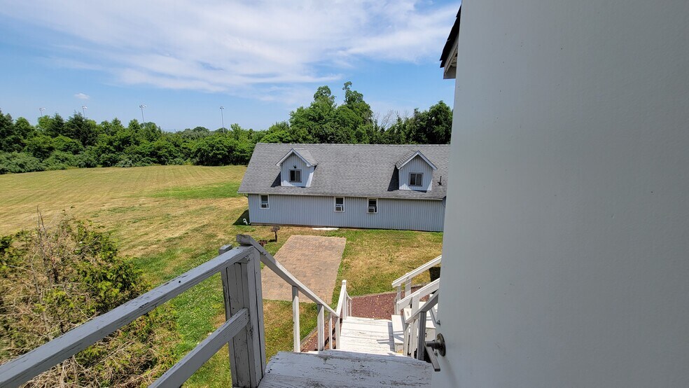 More Photos Of 520 Highway 33, Millstone Township Apartments For Sale