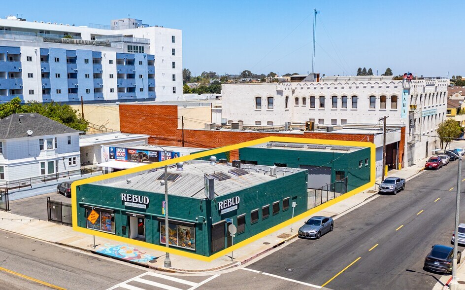 More Photos Of 402 W 5th St, San Pedro General Retail For Sale