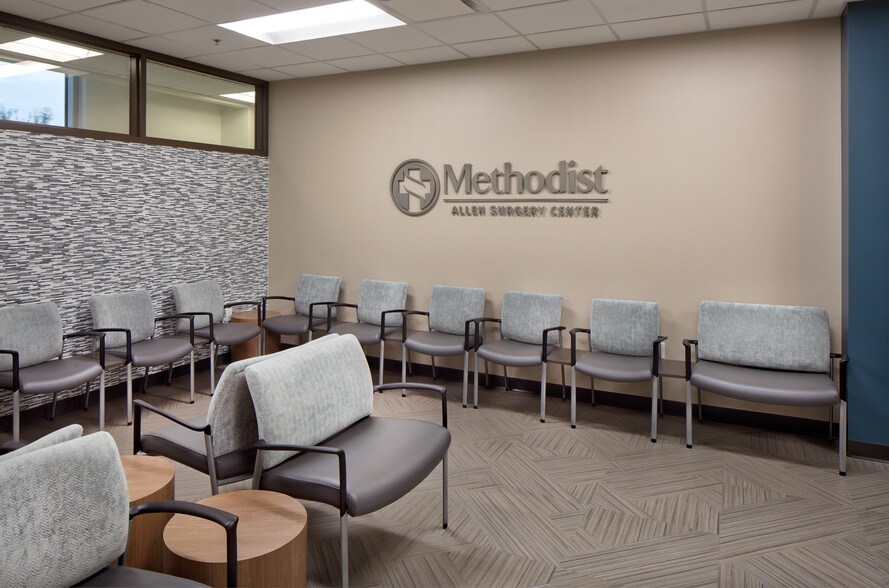 More Photos Of 1125 Raintree Cir, Allen Medical For Lease