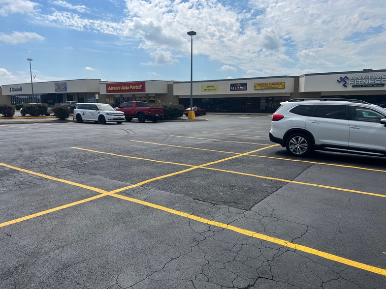 More Photos Of 1477 Highway 72 N, Loudon Unknown For Lease