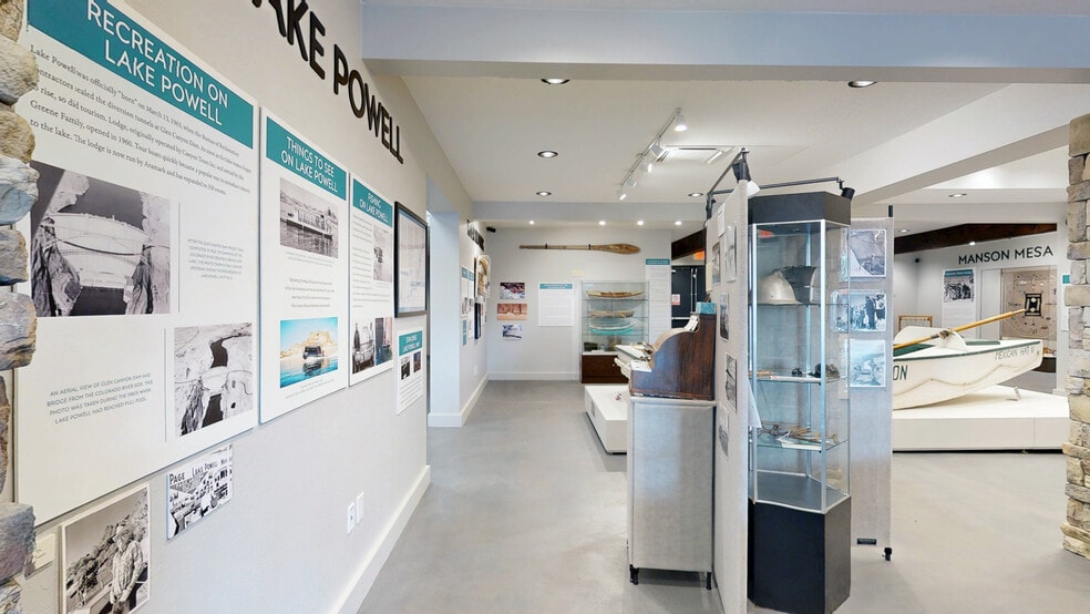 More Photos Of 6 N Lake Powell Blvd, Page Flex For Sale