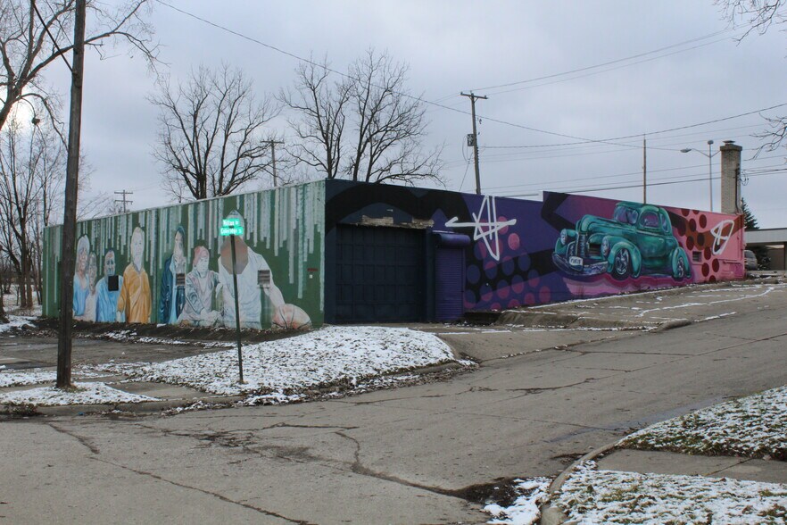 More Photos Of 116 Coleridge St, Flint Warehouse For Sale