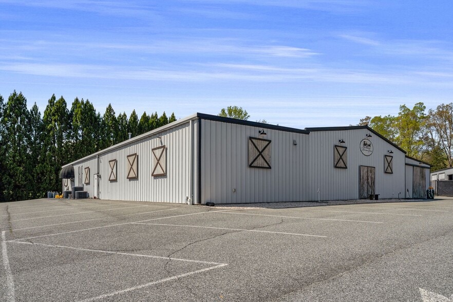 More Photos Of 2929 Hedrick Mill Rd, Lexington Lodge Meeting Hall For Sale