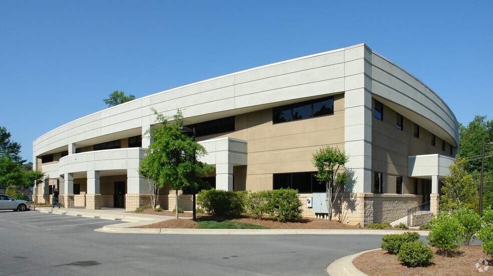 Primary Photo Of 517 S Greensboro St, Carrboro Office For Lease