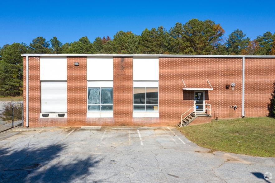 More Photos Of 4445 Wendell Dr SW, Atlanta Distribution For Lease
