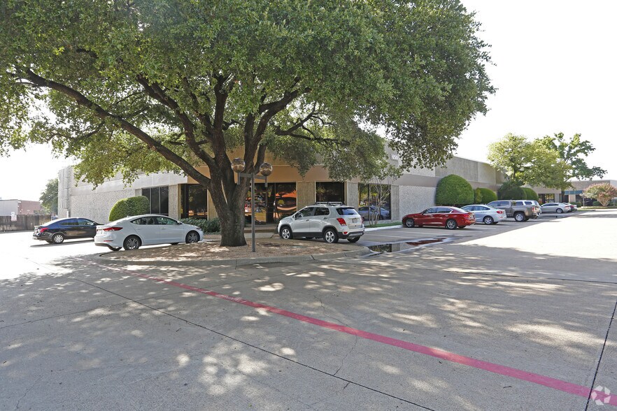 More Photos Of 1352-1366 Exchange Dr, Richardson Unknown For Lease
