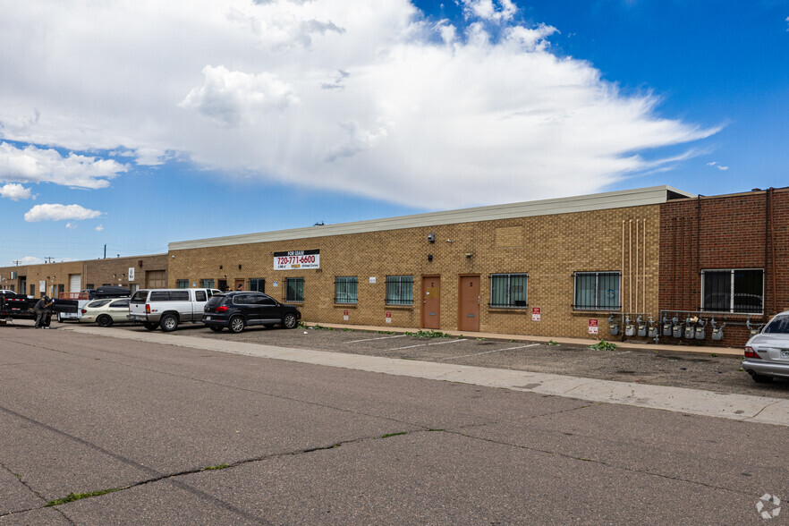 Primary Photo Of 2370 S Kalamath St, Denver Warehouse For Lease