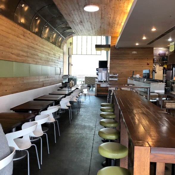 More Photos Of 1000 S Colorado Blvd, Denver Restaurant For Lease