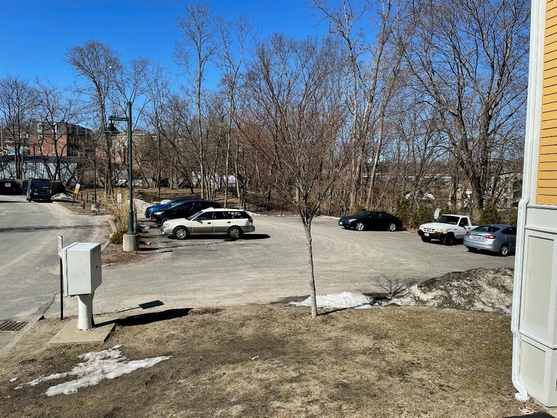 More Photos Of 727 Front St, Woonsocket Apartments For Lease