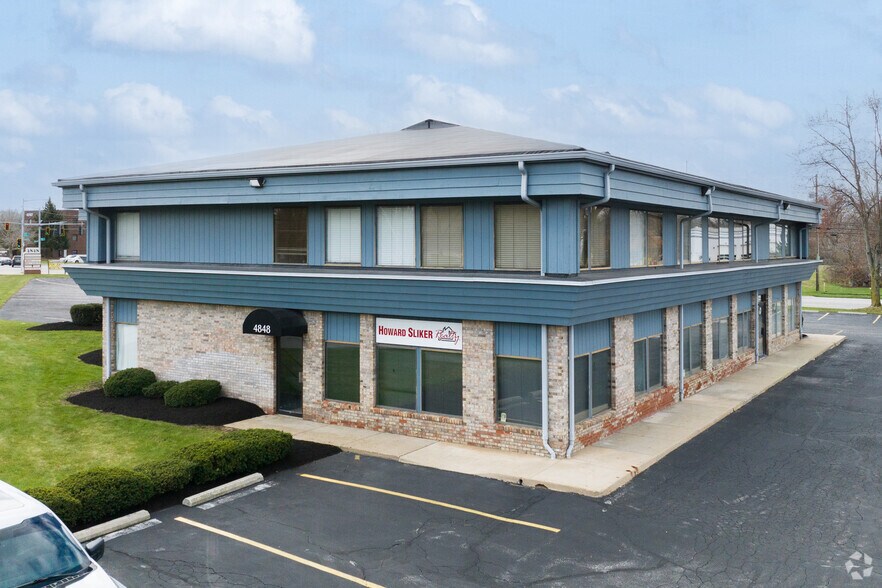 More Photos Of 4848 N Holland Sylvania Rd, Sylvania Office For Lease