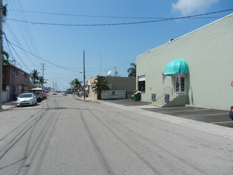 More Photos Of 311 Margaret St, Key West Storefront Retail Office For Sale