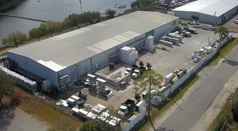 Primary Photo Of 17550 East St, North Fort Myers Warehouse For Lease