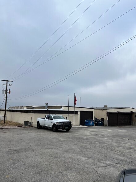 More Photos Of 5049 S 2700 W, Roy Warehouse For Lease