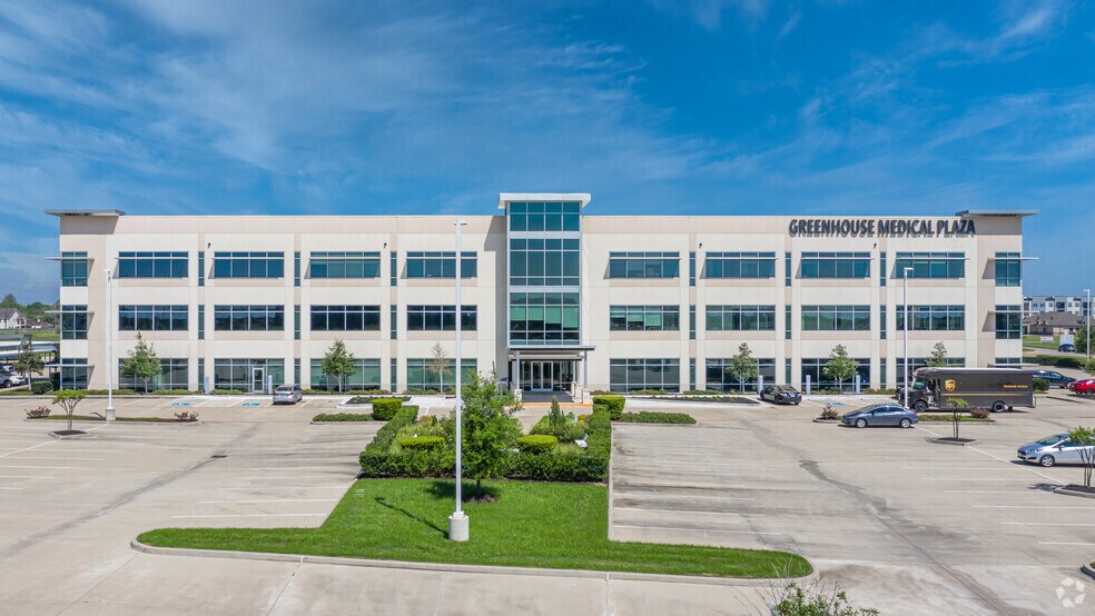 More Photos Of 2051 S Greenhouse Rd, Houston Medical For Lease