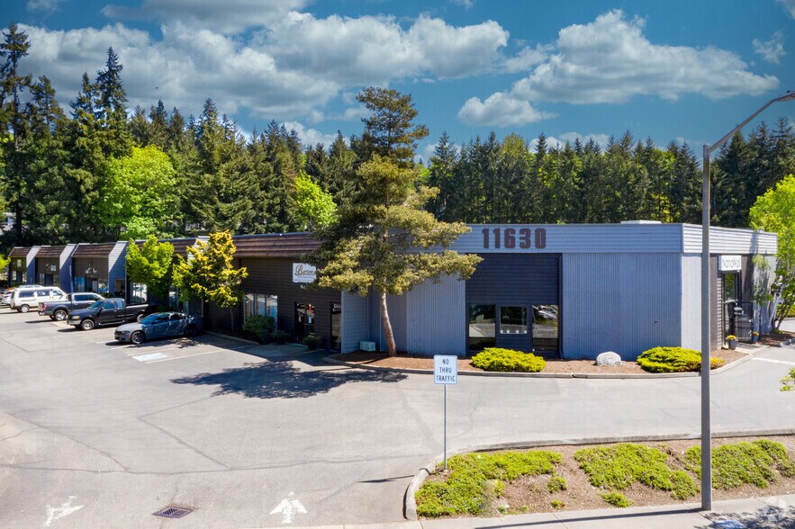 More Photos Of 11630 Slater Ave NE, Kirkland Light Manufacturing For Lease
