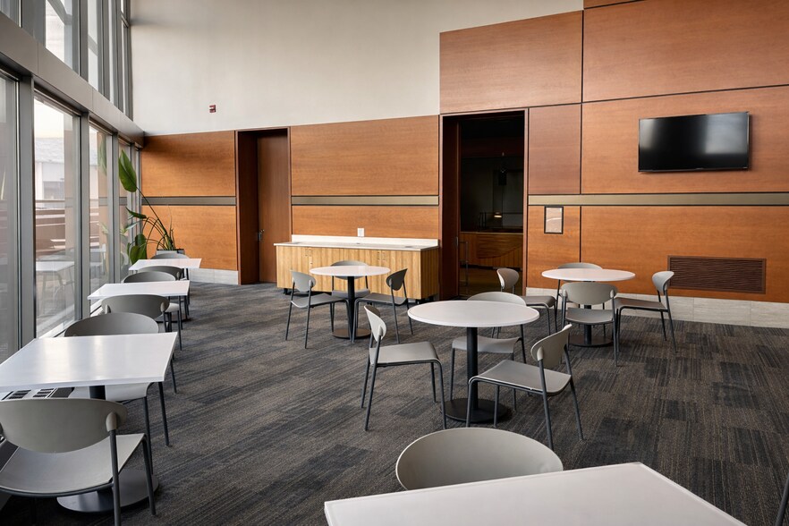 More Photos Of 40 Richards Ave, Norwalk Office For Lease