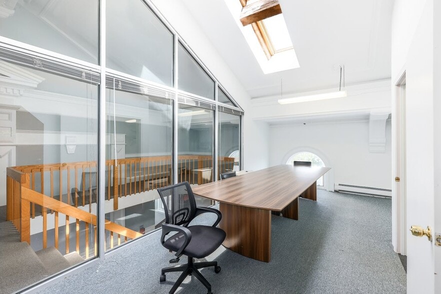 More Photos Of 86 Pleasant St, Marlborough Religious Facility For Sale