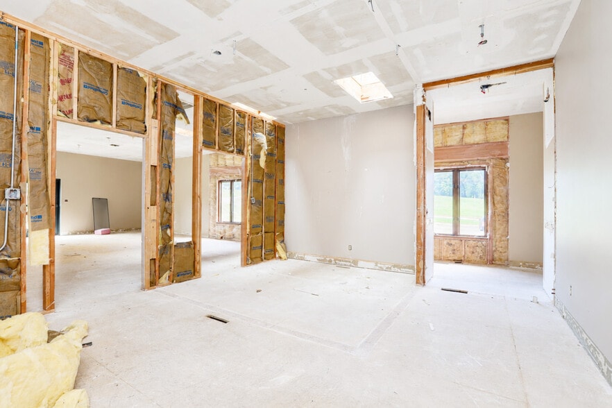 More Photos Of 302 S 2nd St, Polk City Lodge Meeting Hall For Sale