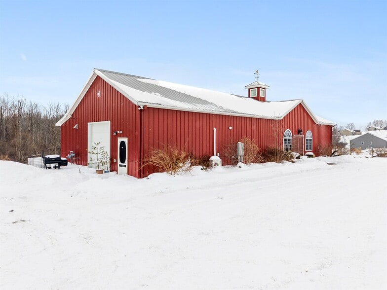 More Photos Of 4504 Bussey Rd, Syracuse General Retail For Sale