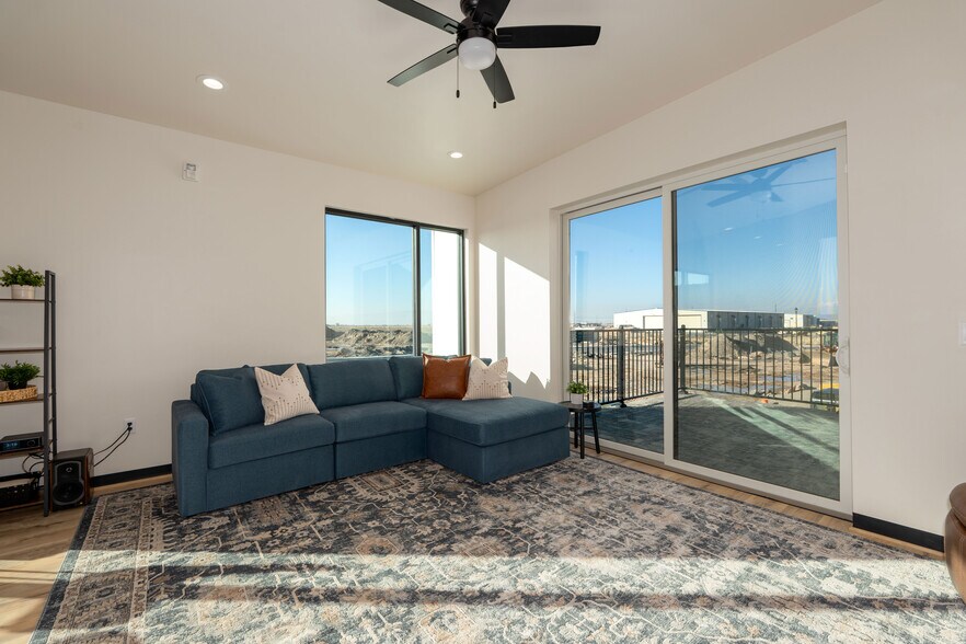 More Photos Of 2050 N 300 W, Spanish Fork Specialty For Sale